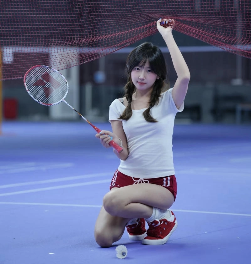 Elegant pose girl whatsapp dp image classy beauty