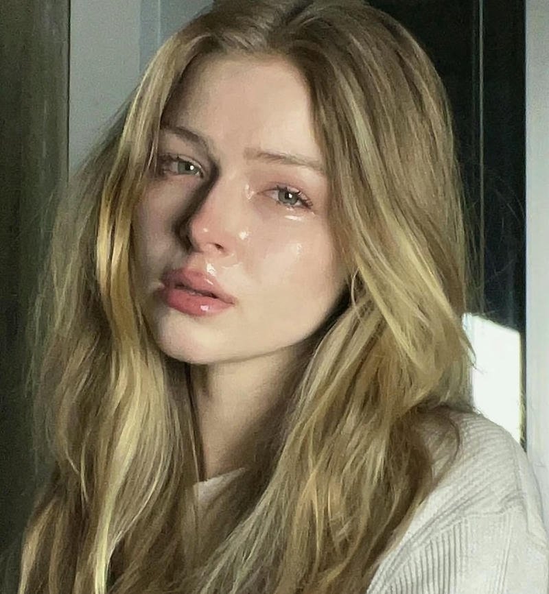 Falling tears sad girl dp pic deep sadness vibe