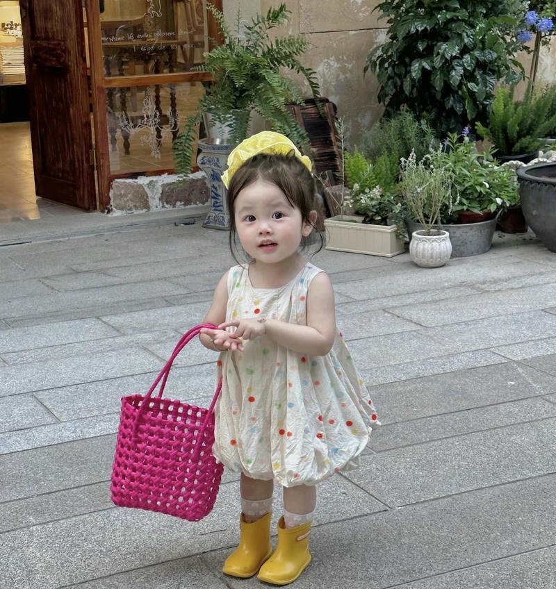 Girl baby dp gentle smile calm mood