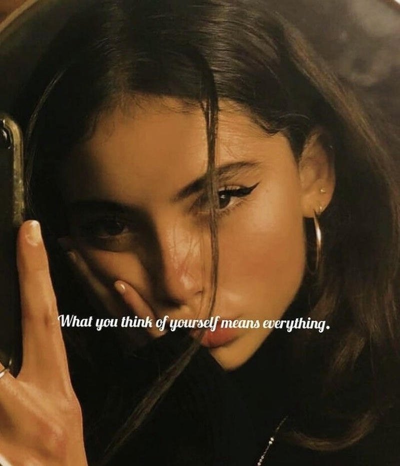 Girl shayari dp attitude featuring cool fearless queen style