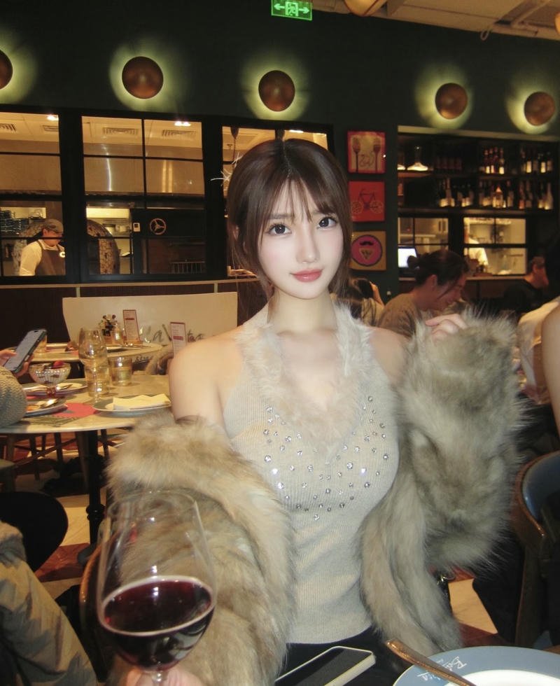 Lonely girl for dp pic quiet emotional mood