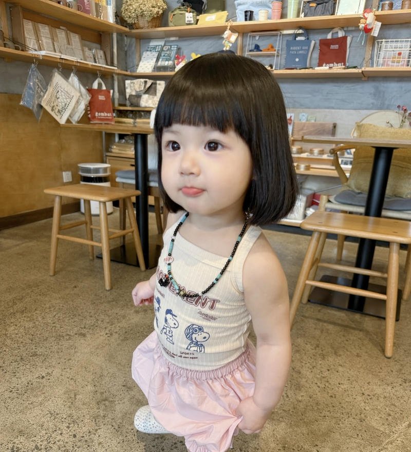 Lovely baby cute baby girl pic dp sweet aesthetic vibe