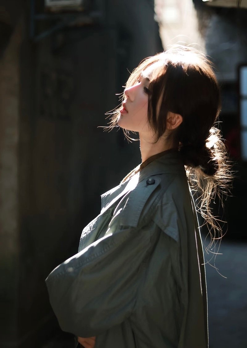 Midnight silence alone sad girl dp lonely calm mood