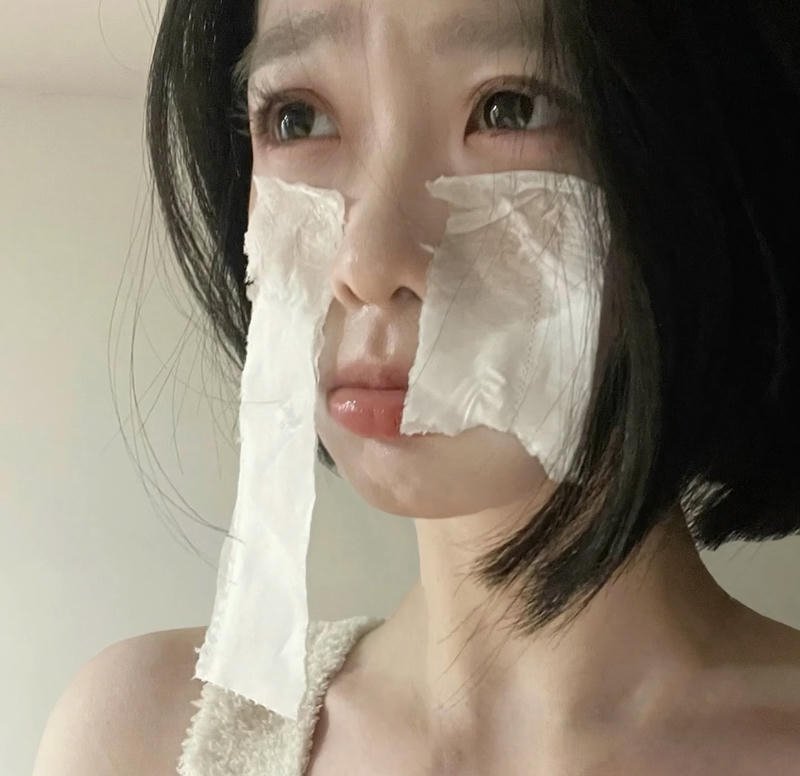 Midnight thoughts sad girl dp pic dark lonely vibe