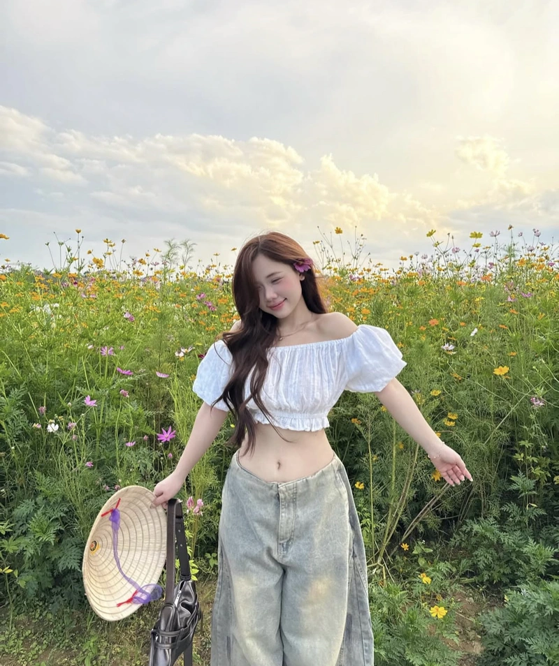 Natural candid smile girls photo for dp real moment feel