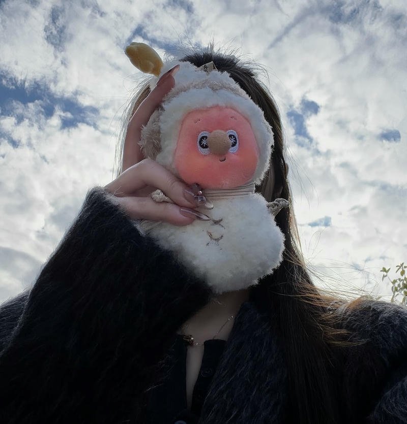 Neon light hidden face dp for girls night vibe