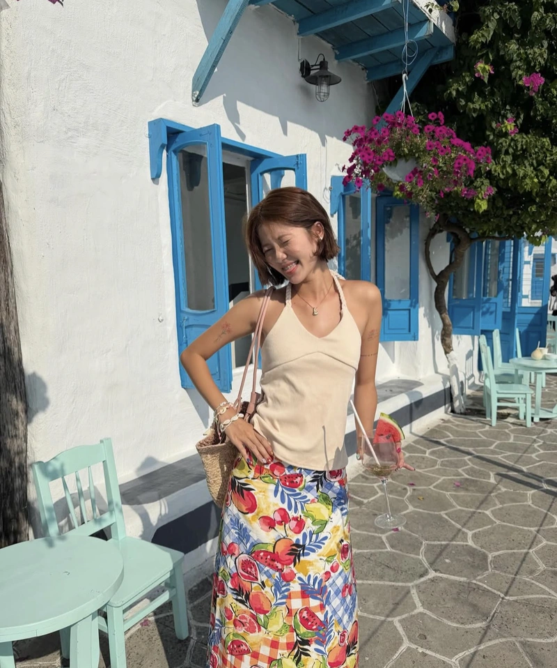 Playful cute energy girls photo for dp fun candid moment