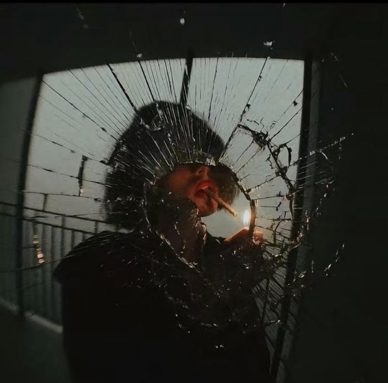 Quiet pain sad girl dp pic calm lonely mood