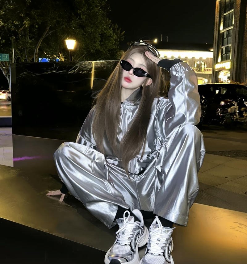 Street fashion stylish cool dp for girls trendy look