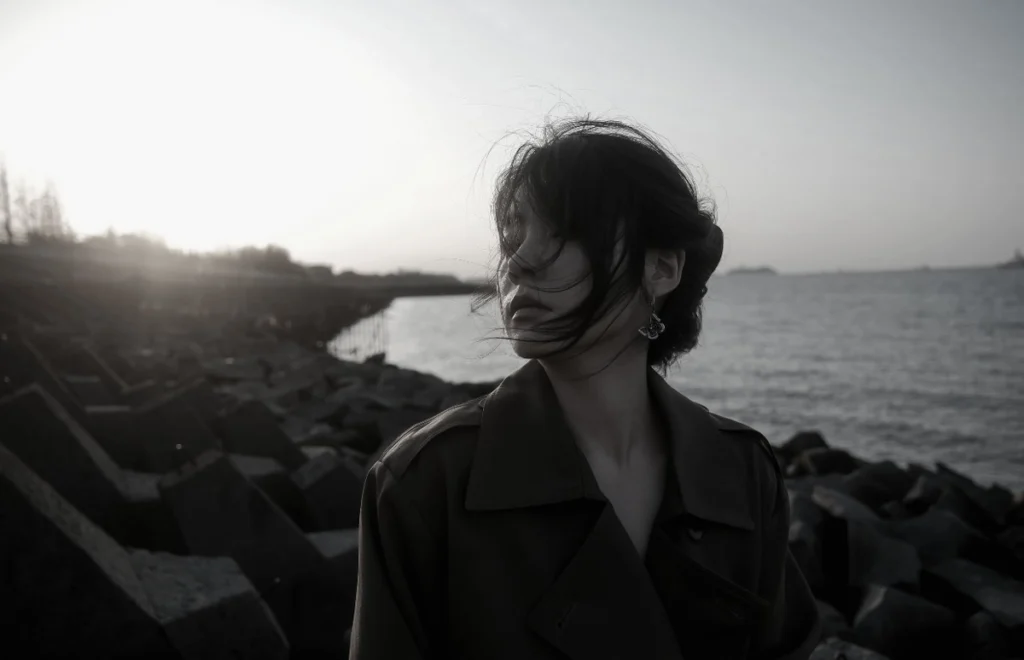 alone sad girl dp thumbnail