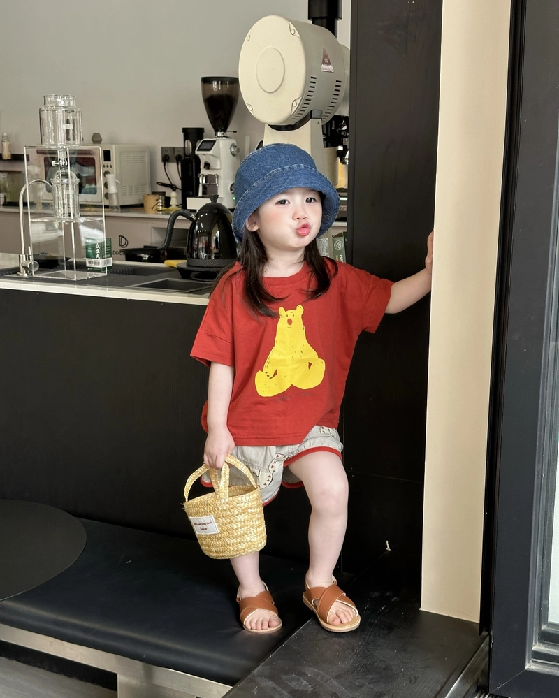 Baby charm baby girl dp pic lovely cute aesthetic