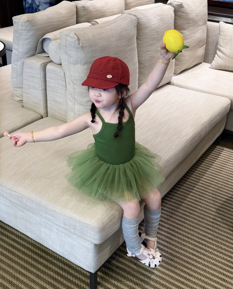 Baby love baby girl dp pic warm happy vibe