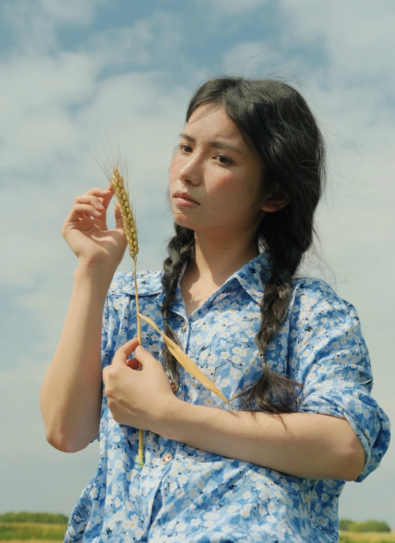 Calm countryside mood with soft light village girls dp
