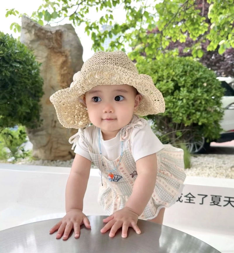 Cotton candy tones stylish baby girl dp dreamy fashion glow