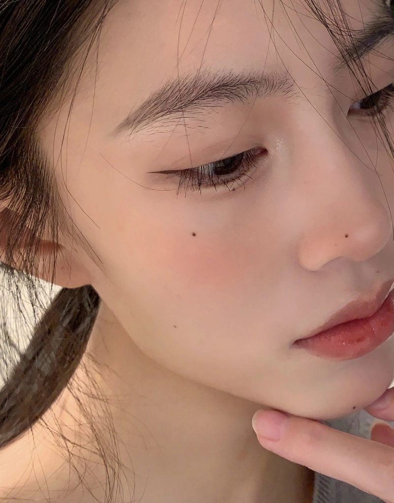 Fashion vibe half face girl dp trendy style look