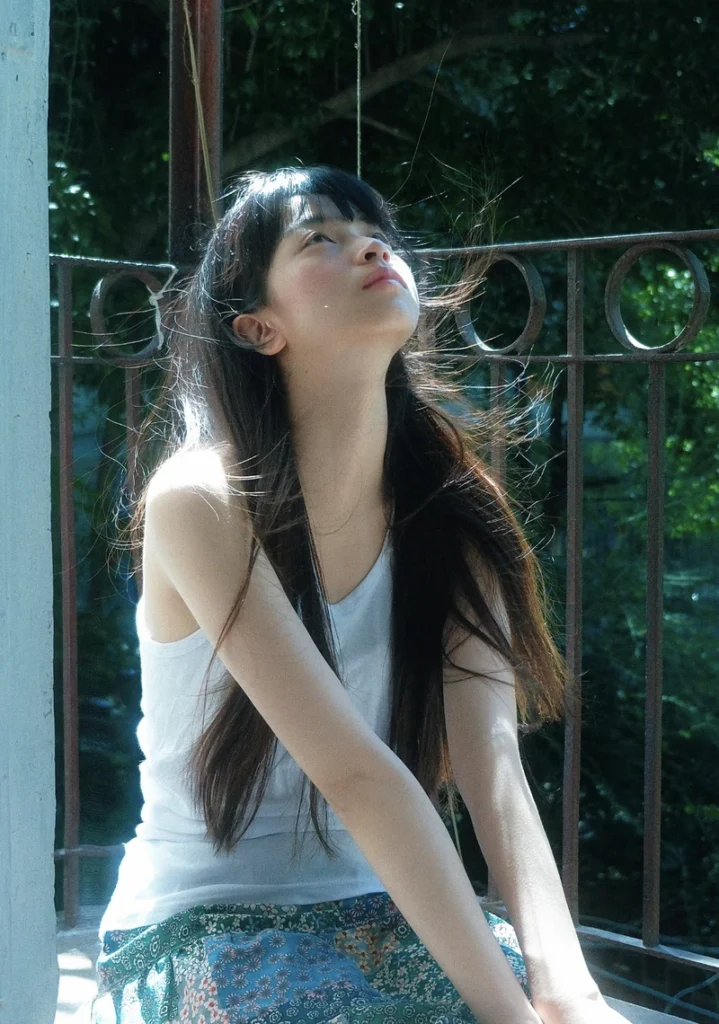 Free vibe single dp for girl relaxed happy mood