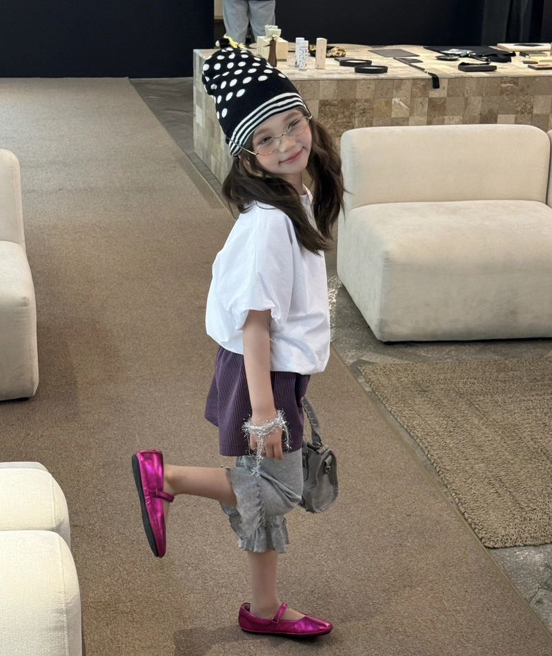 Lovely baby baby girl dp pic sweet aesthetic vibe