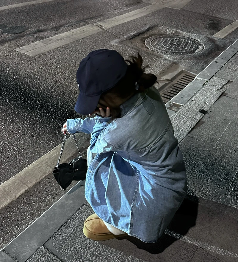 Night city alone whatsapp dp girl cold aesthetic vibe