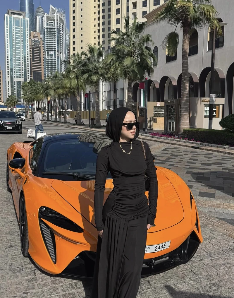 Simple hijab look islamic girl dp for whatsapp soft beauty vibe