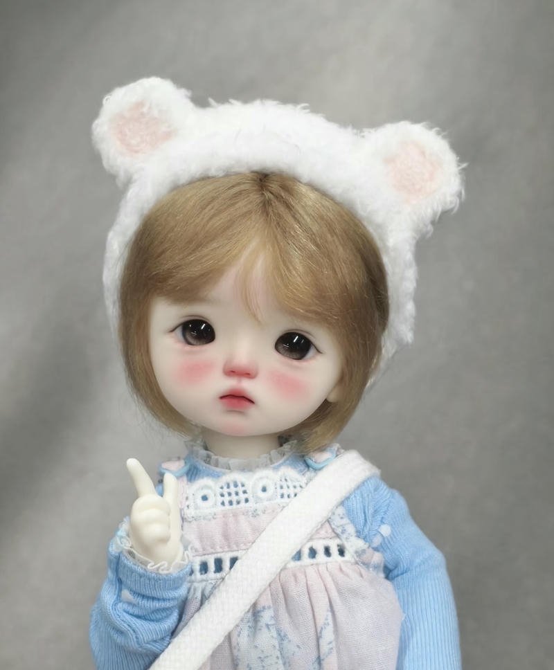 Soft pink girls doll dp romantic girly vibe