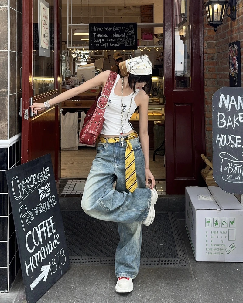 Street cafe vibe jeans top stylish girl dp cool casual look