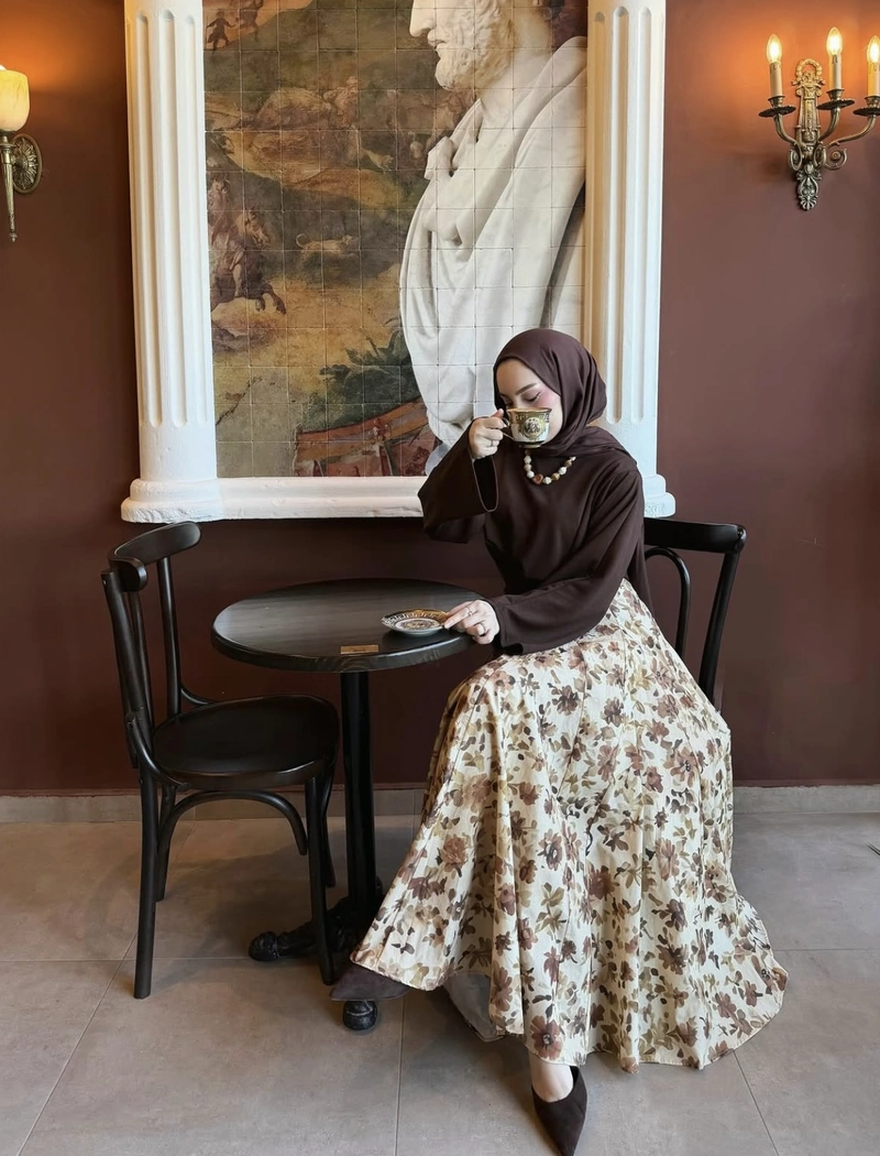 graceful calm beauty ramzan girls dp with peaceful energy