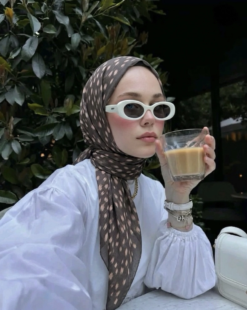 soft calm aesthetic with spiritual beauty ramzan girls dp