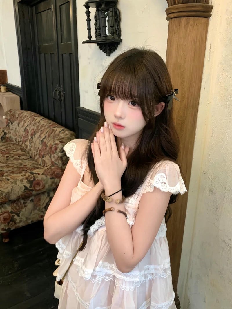 Cute stylish anime vibe girl style pic dp aesthetic