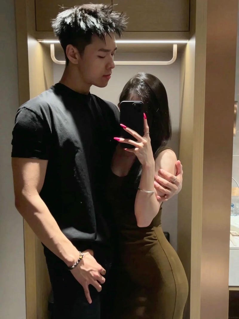 Dark romantic vibes girls and boys dp with neon lights