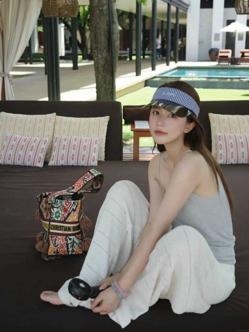 Dreamy korean fashion vibes inspired by style girl dp