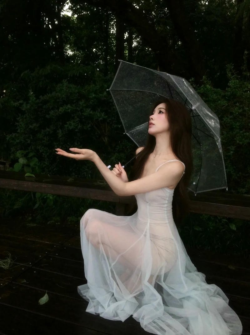Moonlit weather vibes monsoon dp for girl aesthetic themes