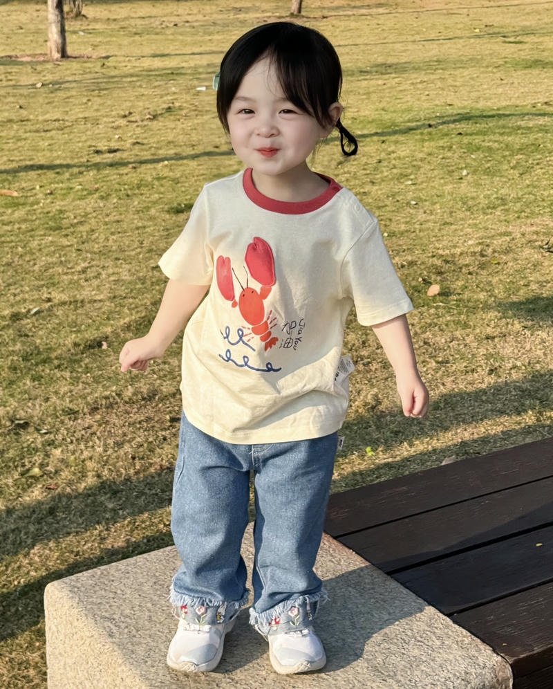 Pocket princess aesthetic small girl dp for stylish profiles