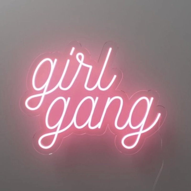 aesthetic group photography with girls gang dp