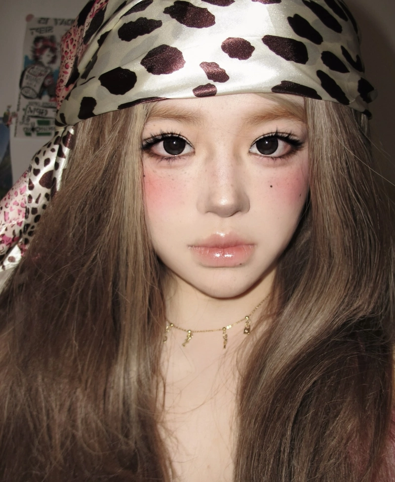 awesome profile dp for girls with elegant visual appeal