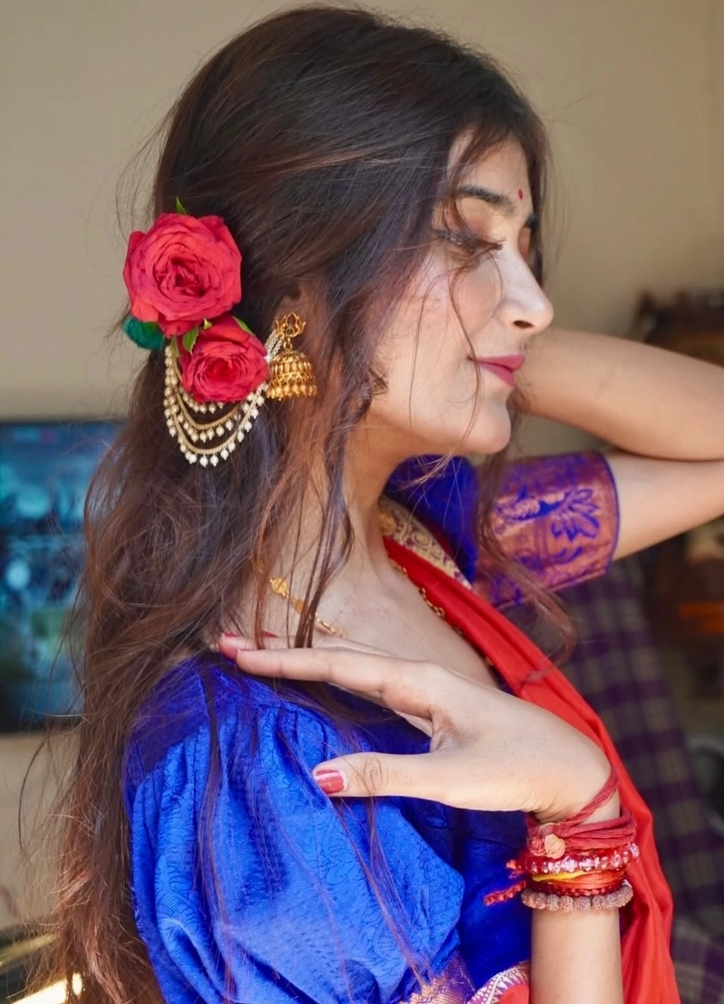 beautiful festive moments shown in rajput dp for girl