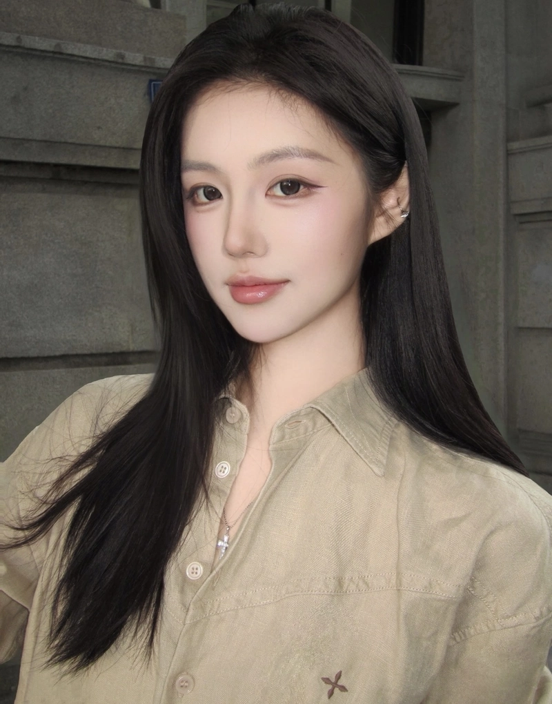 beautiful online profile using a good dp for girls