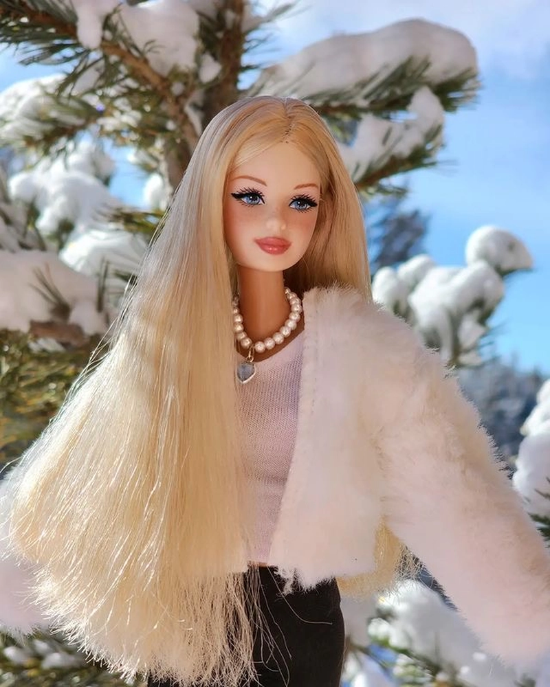 beautiful social media barbie girl images for dp
