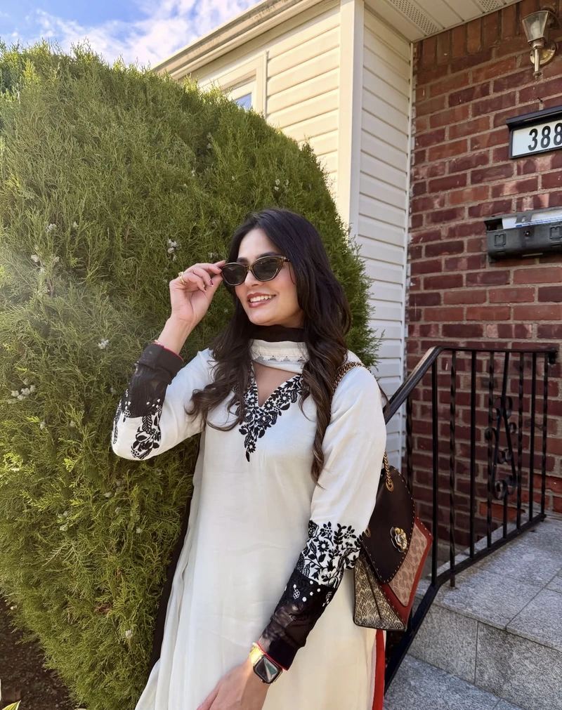 beautiful traditional profile inspiration from punjabi girl pic for dp