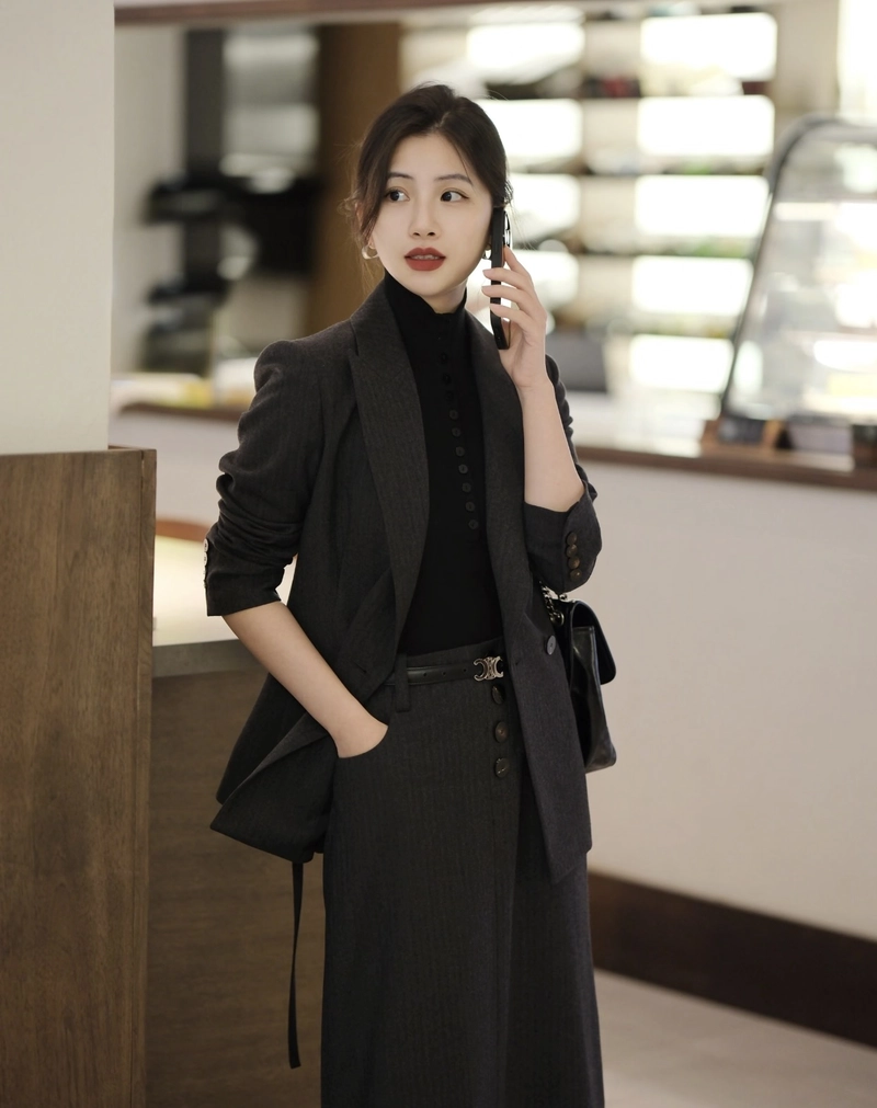 classy office style featured in suit girl dp