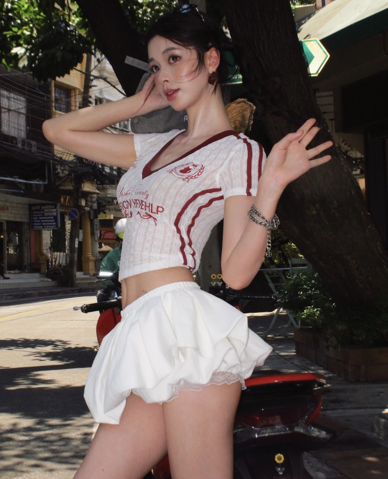 cute and natural vibes for real girl pic for fb dp