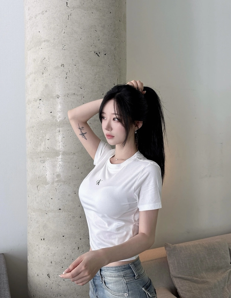 dreamy and clean visuals with dp simple girls