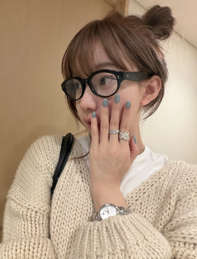 fashion icon inspiration using new style girl dp