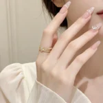girls hand dp thumbnail