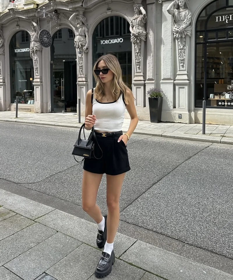 graceful everyday beauty in dp simple girls