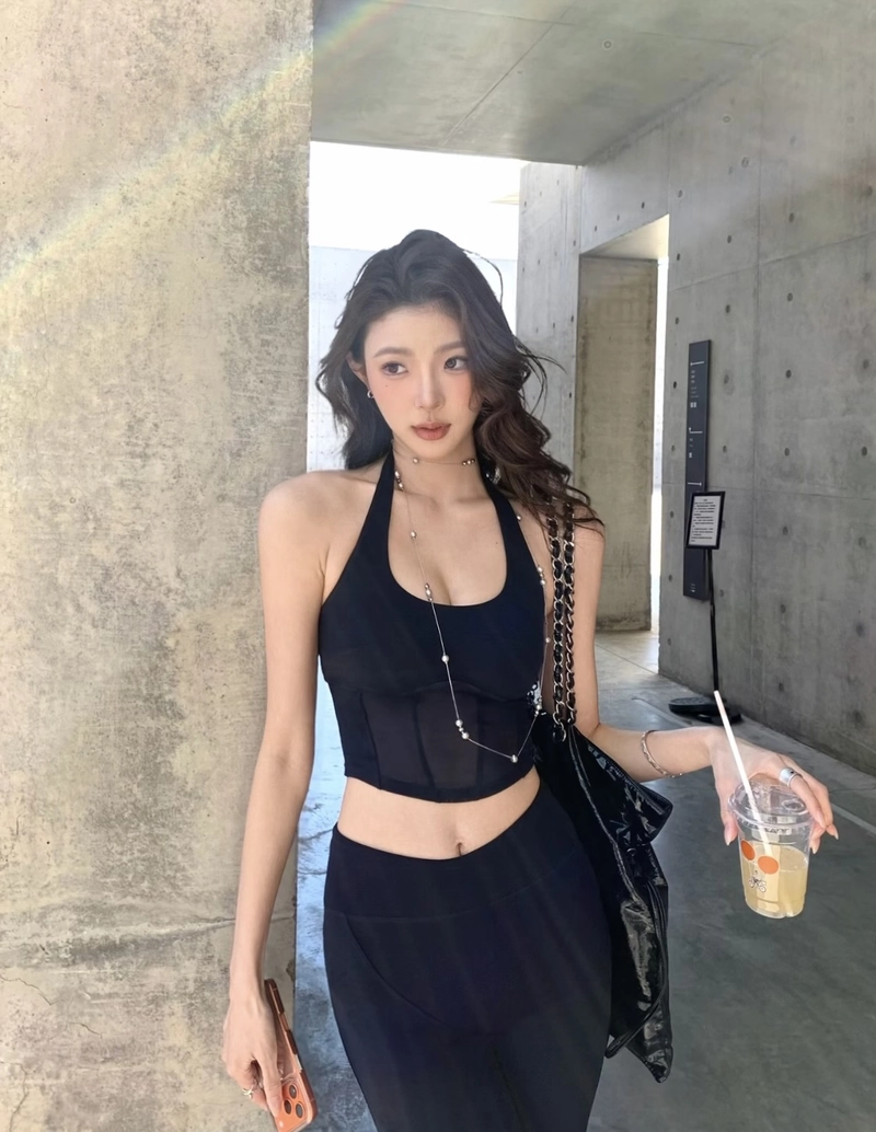 graceful styling ideas featured in fashion girl dp