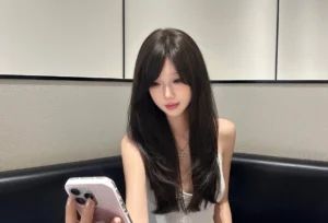 hair style dp for girl thumbnail