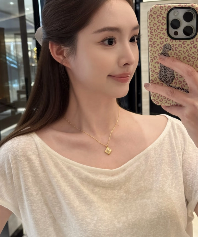 pretty real dp for girls with modern profile style