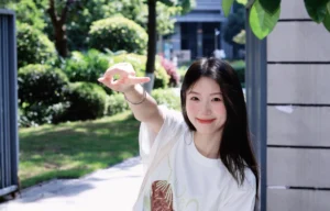 real girl pic for fb dp thumbnail
