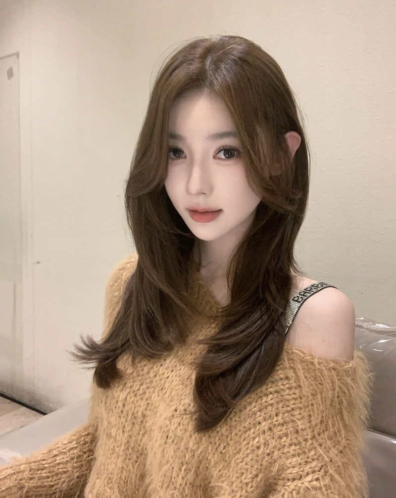 soft elegance in hair style dp for girl trends