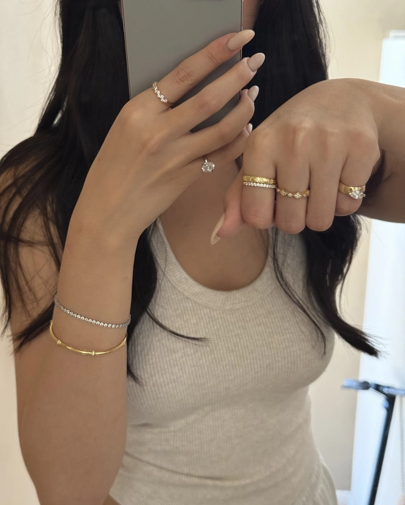 stylish everyday aesthetics with girls hand dp